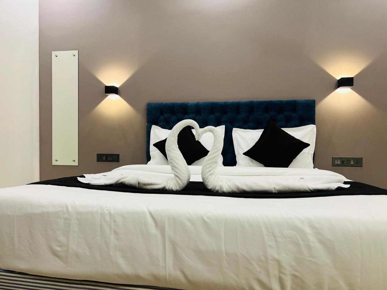 The Lotaz Hotel Kochi Kültér fotó