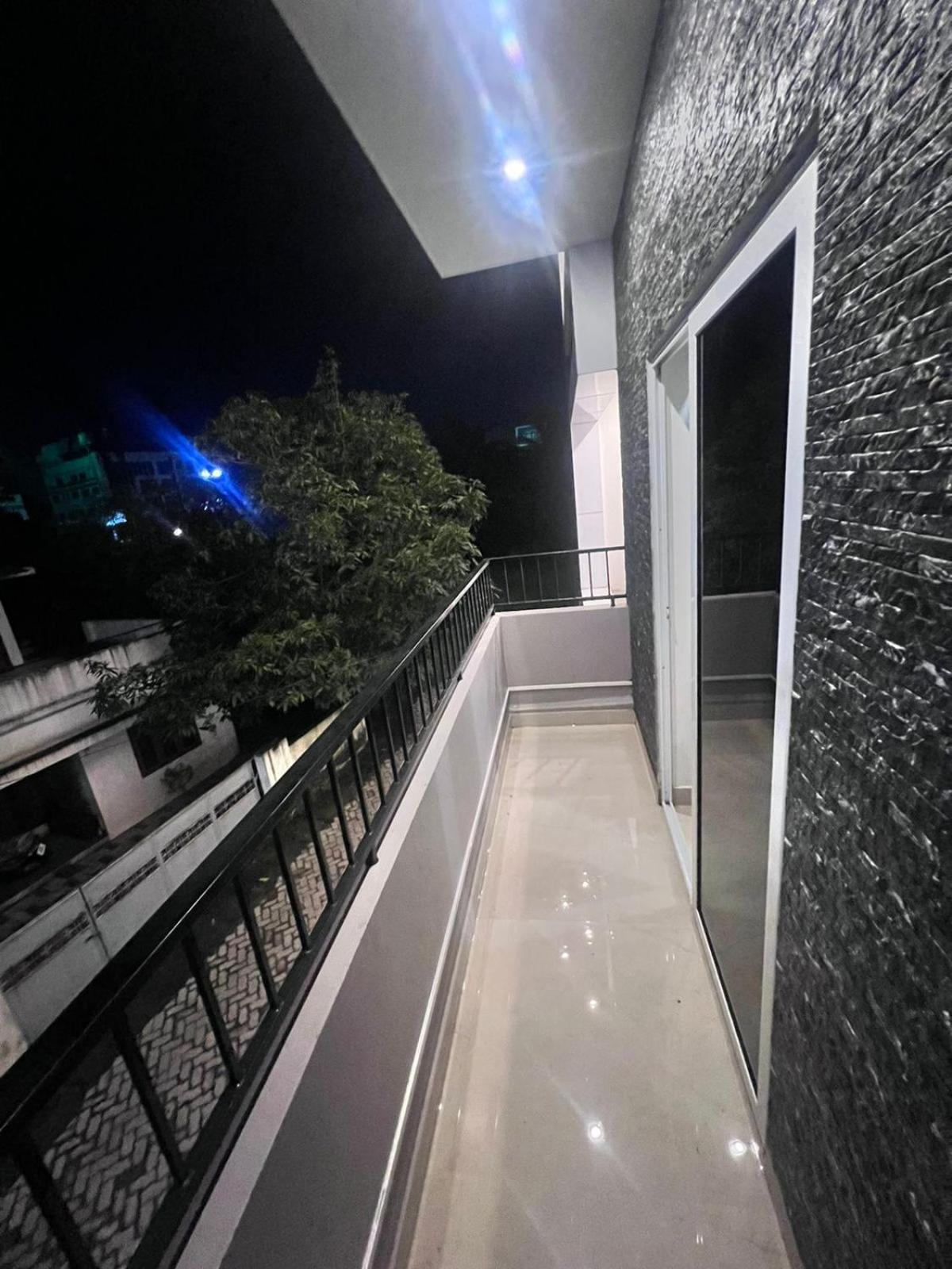 The Lotaz Hotel Kochi Kültér fotó