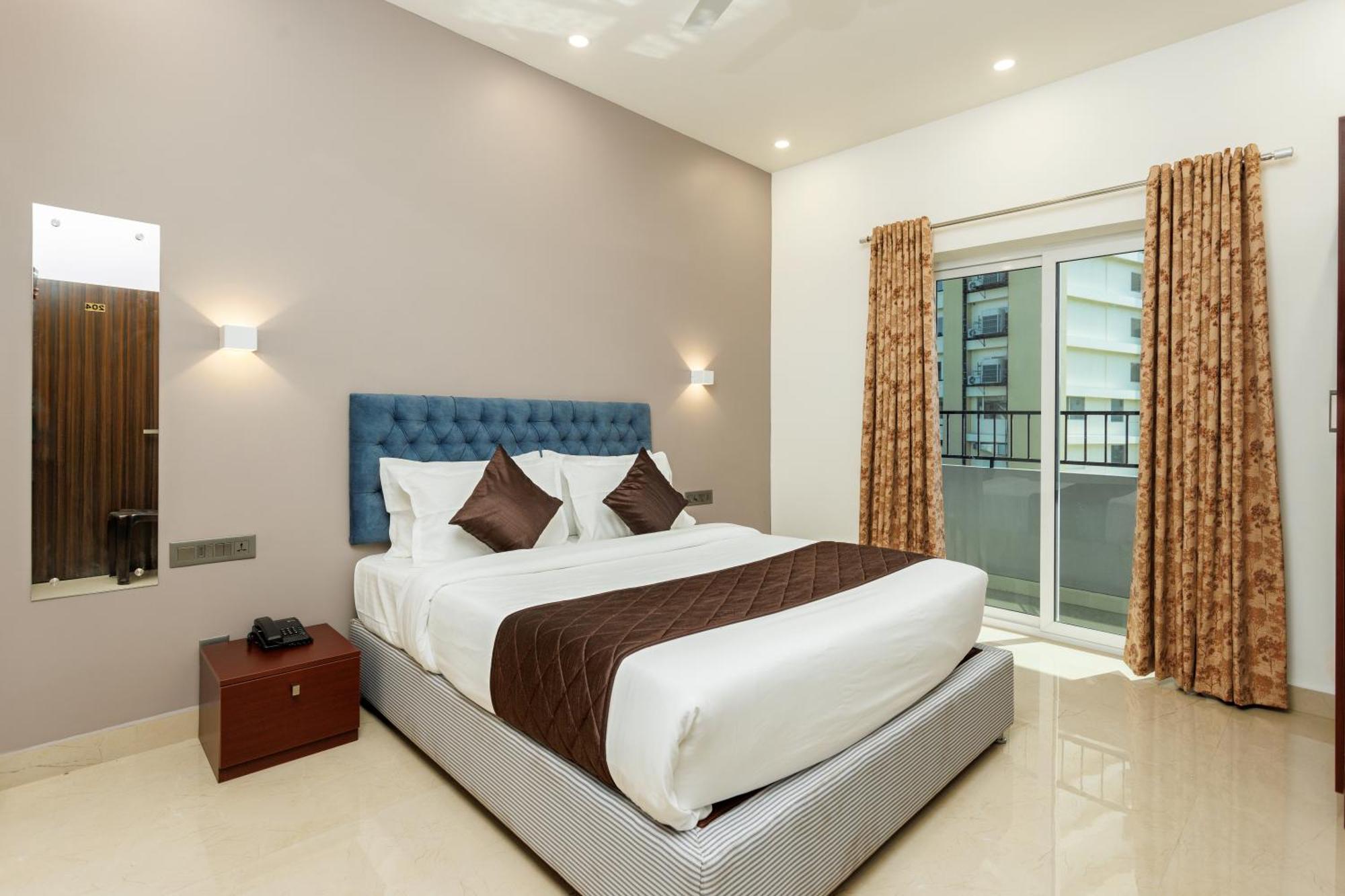 The Lotaz Hotel Kochi Kültér fotó